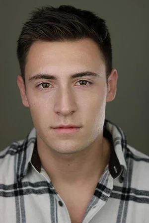 Photo of Eric D'Agostino from the Latest Netflix gallery