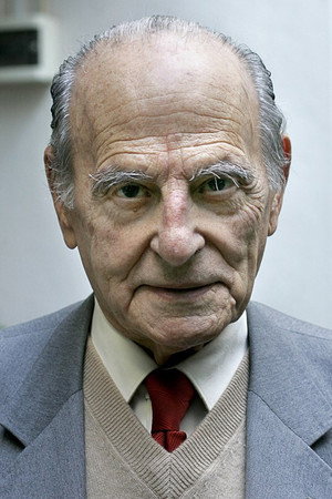Photo of José Hermano Saraiva from the Latest Netflix gallery