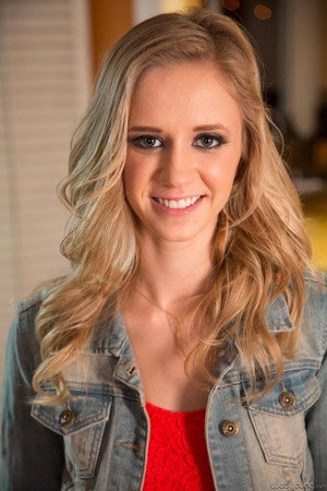 Photo of Rachel James from the Latest Netflix gallery