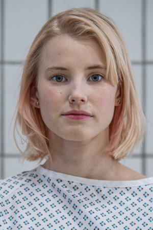 Photo of Barbora Očenášová from the Latest Netflix gallery