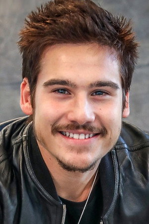 Nicolas Prattes photo