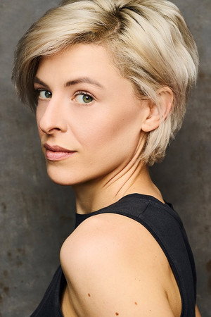 Photo of Maxi Witrak from the Latest Netflix gallery