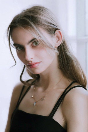 Photo of Vera Gudkova from the Latest Netflix gallery