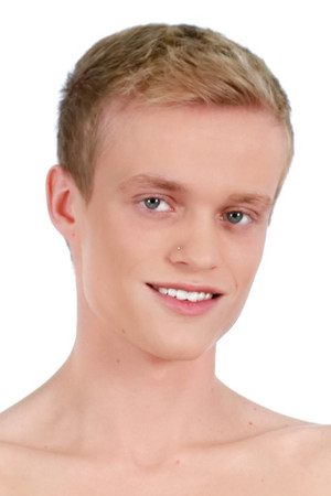 Photo of Nicholas Reed from the Latest Netflix gallery