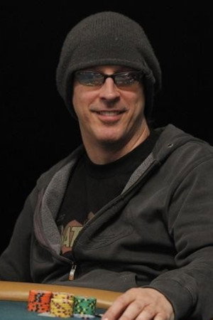 Photo of Phil Laak from the Latest Netflix gallery