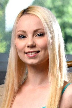 Photo of Mirta Dezlina from the Latest Netflix gallery