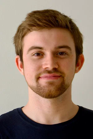 Photo of Álex Gassent from the Latest Netflix gallery