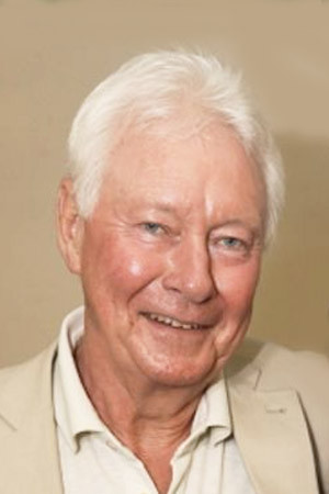 Photo of Philip Craig from the Latest Netflix gallery