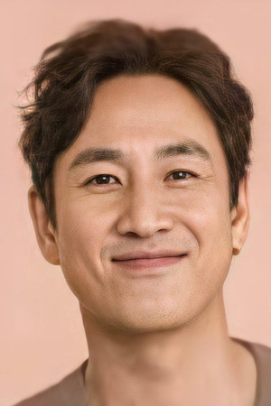 Lee Sun-kyun photo