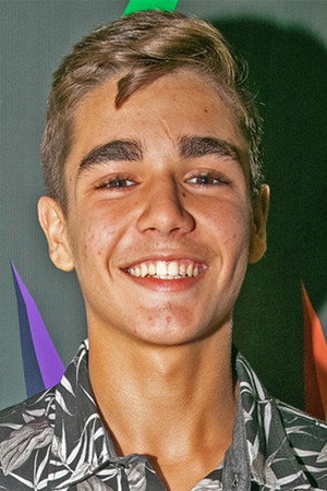 Photo of Xande Valois from the Latest Netflix gallery