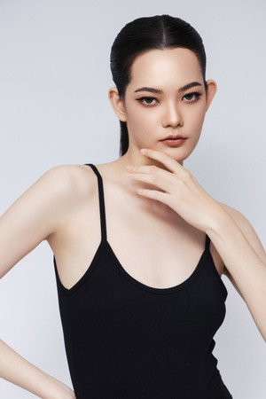 Photo of Ella Neelasha from the Latest Netflix gallery