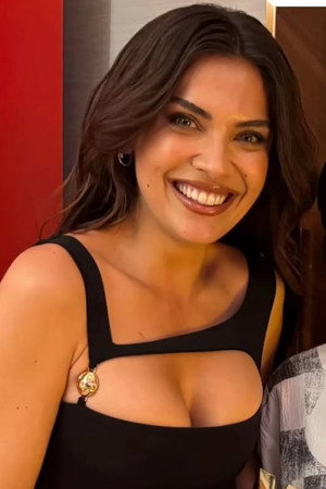 Photo of Biran Damla Yılmaz from the Latest Netflix gallery