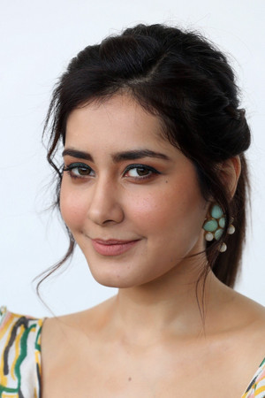 Raashii Khanna photo