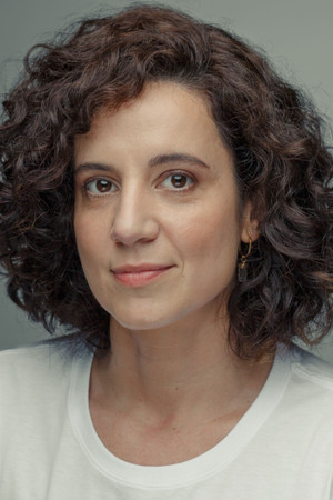 Photo of Amanda Lyra from the Latest Netflix gallery