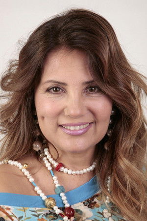 Bahar Öztan photo