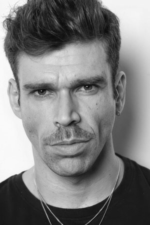 Photo of Fernando Valdivielso from the Latest Netflix gallery