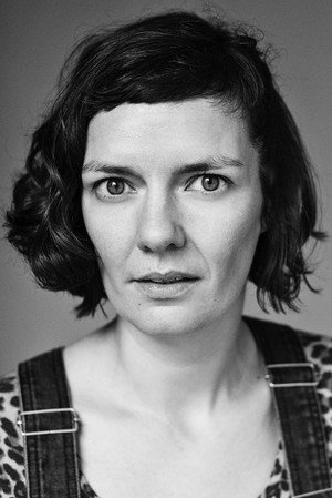 Photo of Laura Cairns from the Latest Netflix gallery