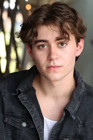 Photo of Will Lunsford from the Latest Netflix gallery