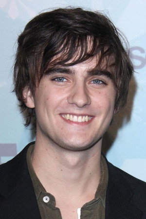 Landon Liboiron photo