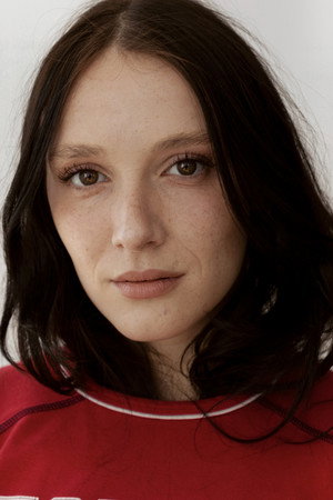 Photo of Juliette Gariépy from the Latest Netflix gallery