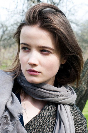 Mariya Poezzhaeva photo