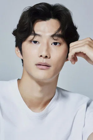 Photo of Woo Hyo-won from the Latest Netflix gallery