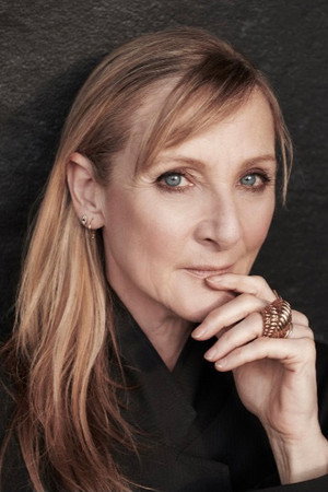 Lesley Sharp photo