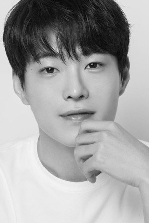 Photo of Choi Si-woo from the Latest Netflix gallery