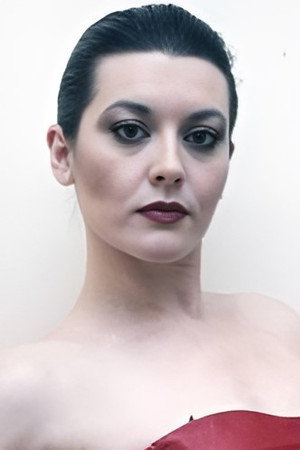 Photo of Beatriz Escudero from the Latest Netflix gallery