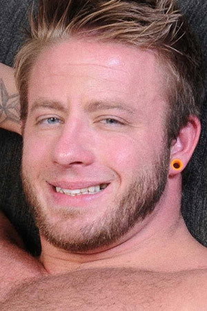Photo of Aaron Bruiser from the Latest Netflix gallery