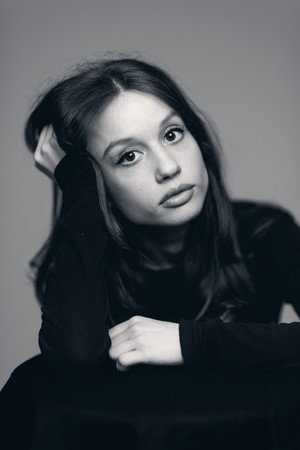 Photo of Bianca Delbravo from the Latest Netflix gallery