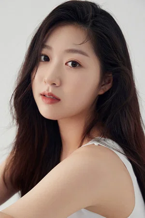 Photo of Kim Yu-bin from the Latest Netflix gallery