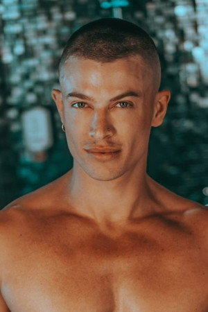 Photo of Ruslan Angelo from the Latest Netflix gallery