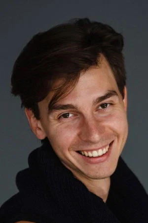 Photo of Pavel Kizhuk from the Latest Netflix gallery