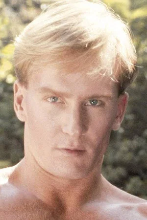 Photo of Paul Coder from the Latest Netflix gallery
