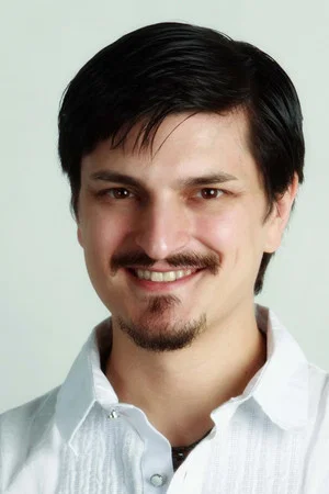 Photo of Kuya Manzano from the Latest Netflix gallery