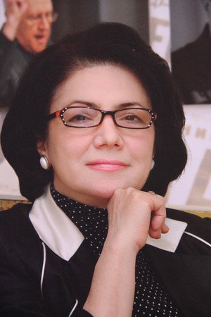 Photo of Firangiz Alizadeh from the Latest Netflix gallery