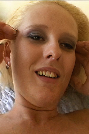 Photo of Jennifer Nyce from the Latest Netflix gallery