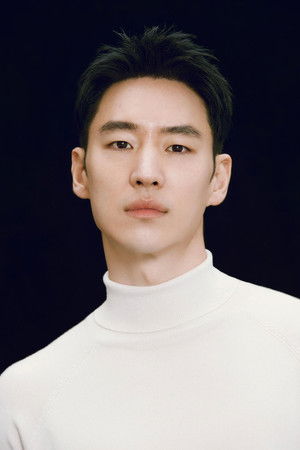 Lee Je-hoon photo