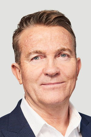 Bradley Walsh photo