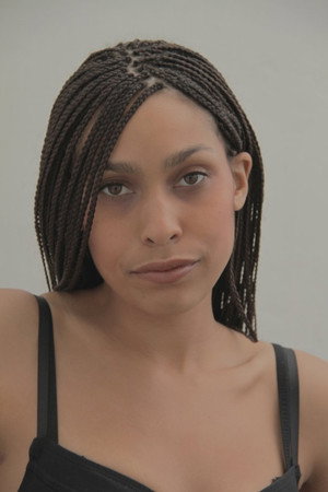 Photo of Blake Perlman from the Latest Netflix gallery