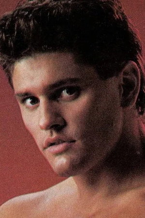 Photo of Matt Powers from the Latest Netflix gallery