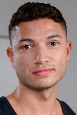 Photo of Vincent Grey from the Latest Netflix gallery