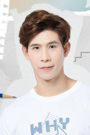 Parnupat Anomakiti photo