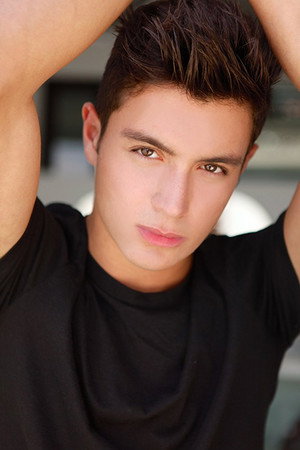 Photo of Gabriel Conte from the Latest Netflix gallery