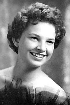 Photo of Yvonne Howell from the Latest Netflix gallery