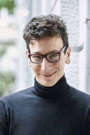 Michalis Sarantis photo