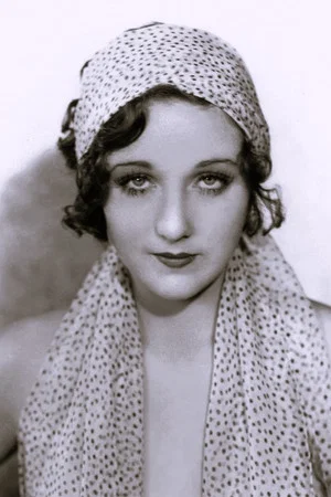 Photo of Mae Madison from the Latest Netflix gallery