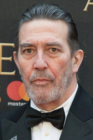 Ciarán Hinds photo