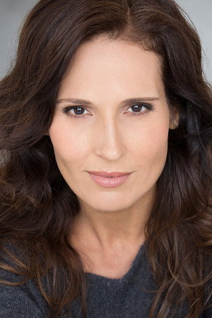 Photo of Lisa Roumain from the Latest Netflix gallery